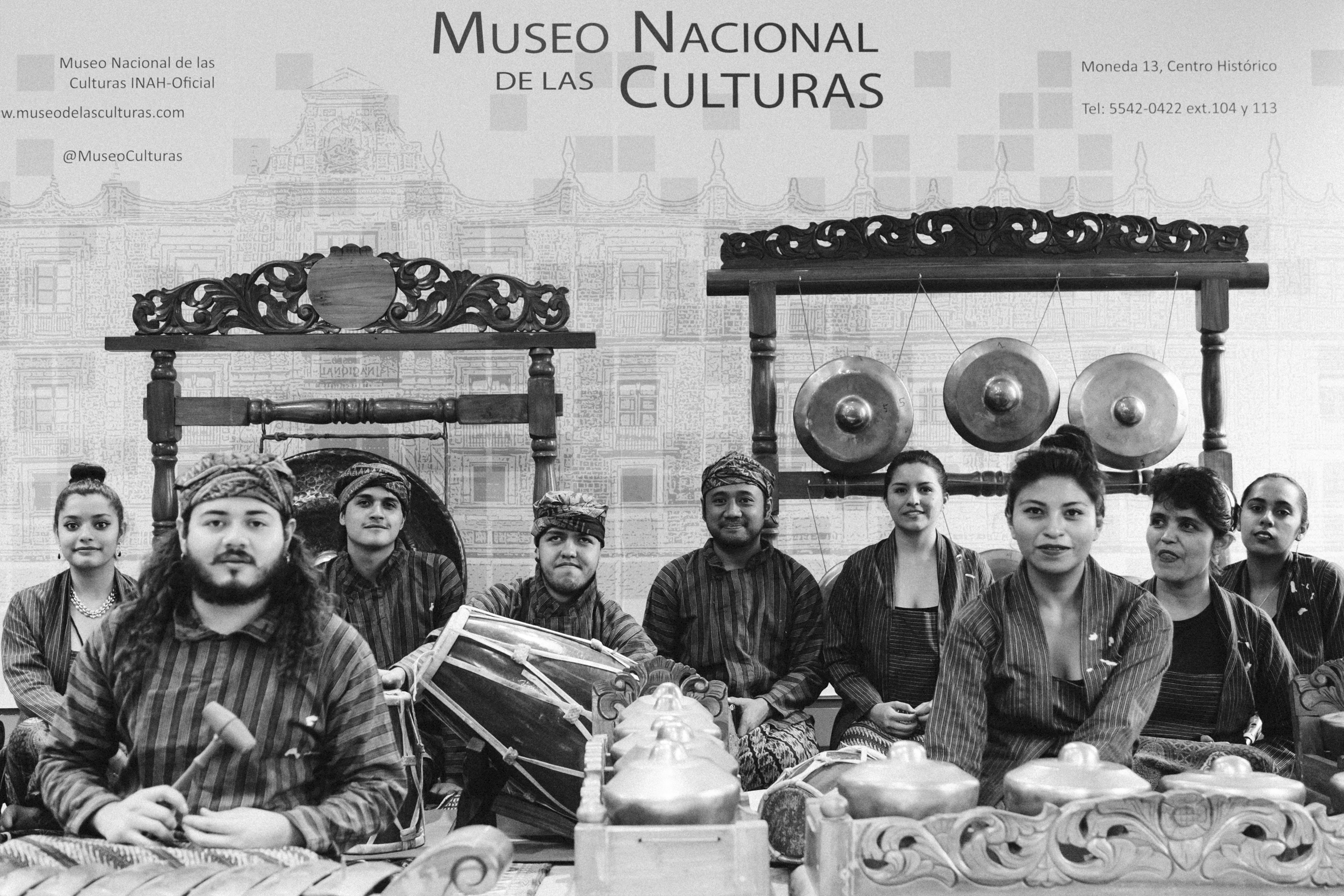 Ansambel Gamelan Tradisional Nusantara